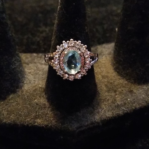 Jewelry - Blue silver ring